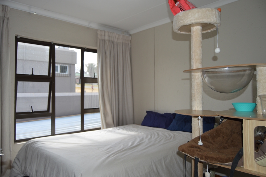 To Let 3 Bedroom Property for Rent in Morningside Manor Gauteng