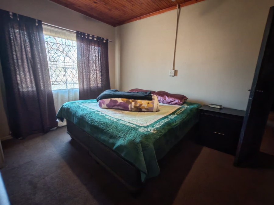 4 Bedroom Property for Sale in Vanderbijlpark CW 5 Gauteng