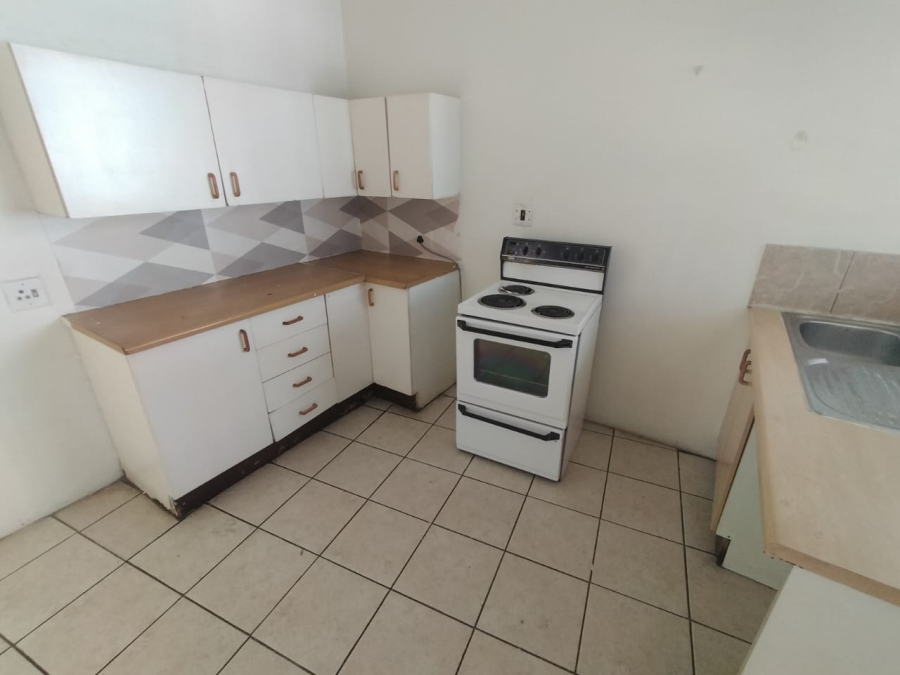 2 Bedroom Property for Sale in Edleen Gauteng