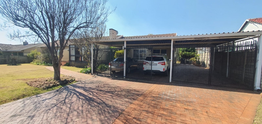 3 Bedroom Property for Sale in Elspark Gauteng