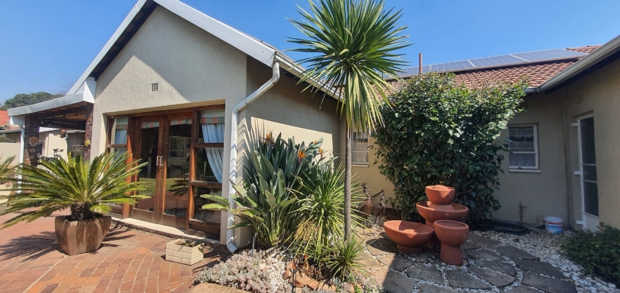 3 Bedroom Property for Sale in Elspark Gauteng