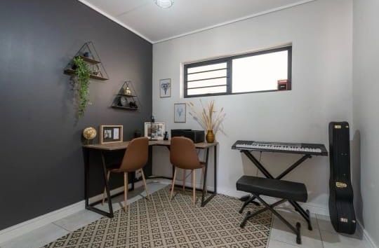 To Let 2 Bedroom Property for Rent in Linbro Park Gauteng