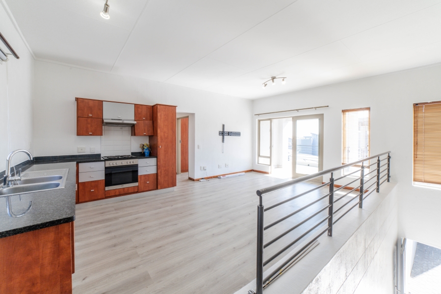 To Let 2 Bedroom Property for Rent in Broadacres Gauteng