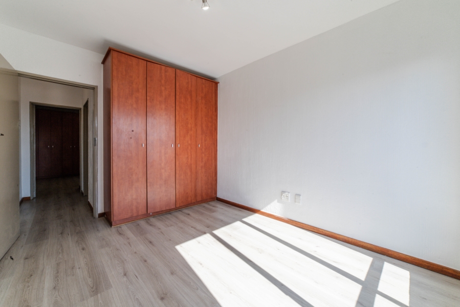 To Let 2 Bedroom Property for Rent in Broadacres Gauteng