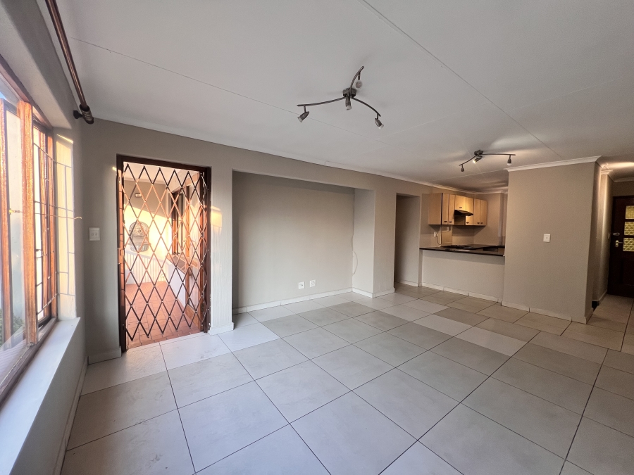 2 Bedroom Property for Sale in Sunninghill Gauteng