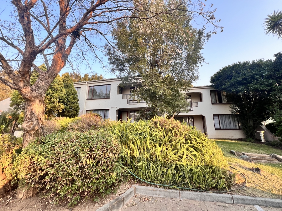 2 Bedroom Property for Sale in Sunninghill Gauteng