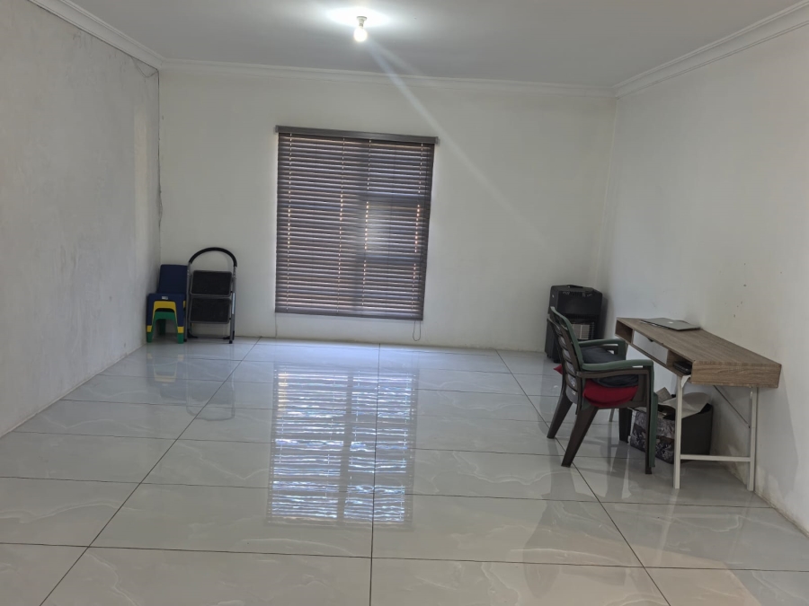 3 Bedroom Property for Sale in Witpoortjie Gauteng