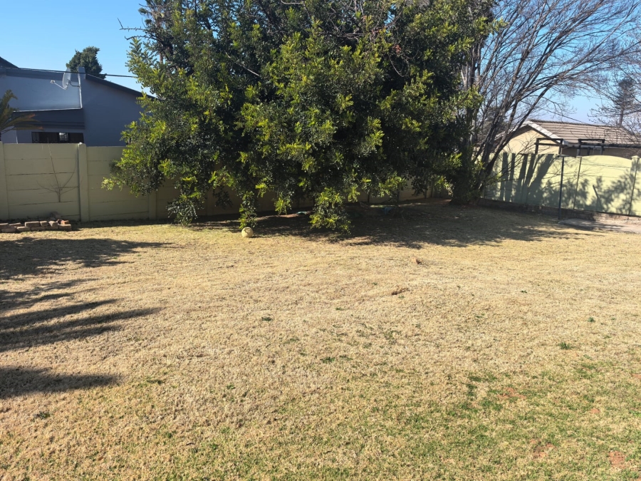 3 Bedroom Property for Sale in Witpoortjie Gauteng