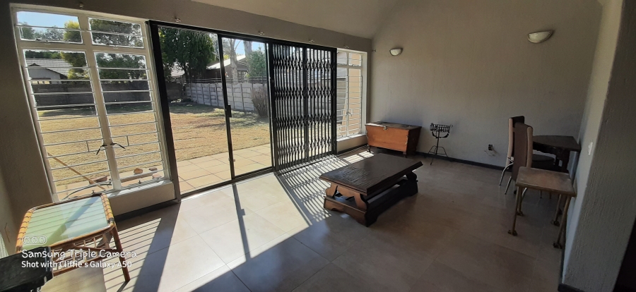 4 Bedroom Property for Sale in Mayberry Park Gauteng