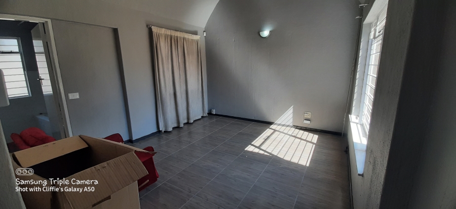 4 Bedroom Property for Sale in Mayberry Park Gauteng