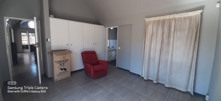 4 Bedroom Property for Sale in Mayberry Park Gauteng