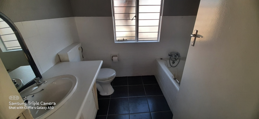 4 Bedroom Property for Sale in Mayberry Park Gauteng