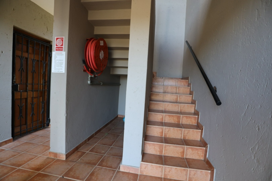 To Let 3 Bedroom Property for Rent in Willowbrook Gauteng