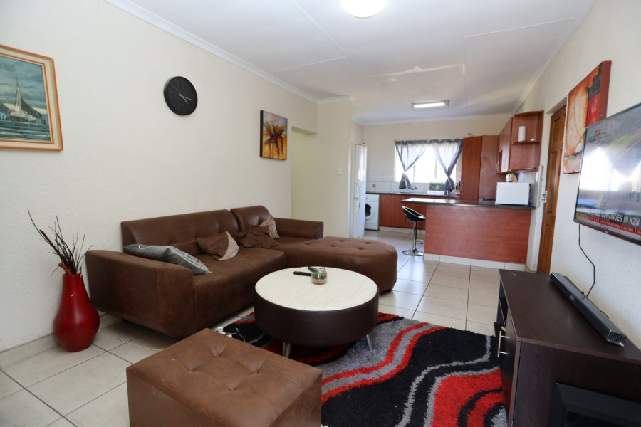 To Let 3 Bedroom Property for Rent in Willowbrook Gauteng