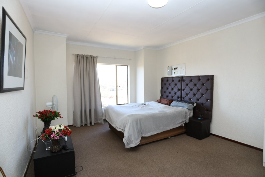 To Let 3 Bedroom Property for Rent in Willowbrook Gauteng