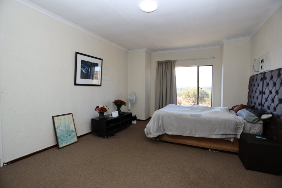 To Let 3 Bedroom Property for Rent in Willowbrook Gauteng