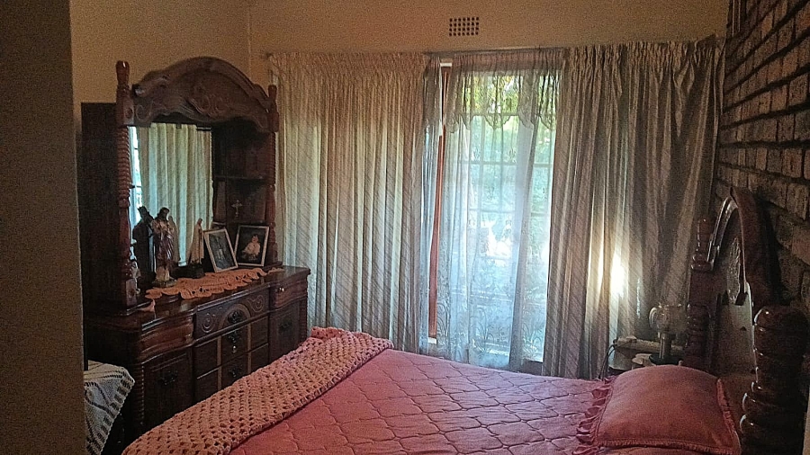 3 Bedroom Property for Sale in Van Riebeeck Park Gauteng