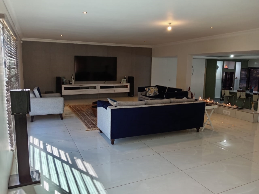 3 Bedroom Property for Sale in Witpoortjie Gauteng