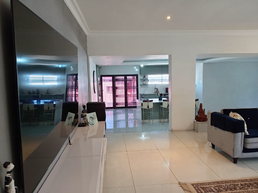 3 Bedroom Property for Sale in Witpoortjie Gauteng