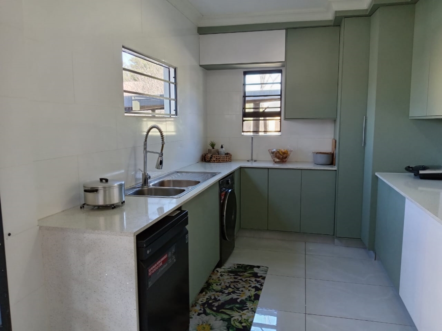 3 Bedroom Property for Sale in Witpoortjie Gauteng