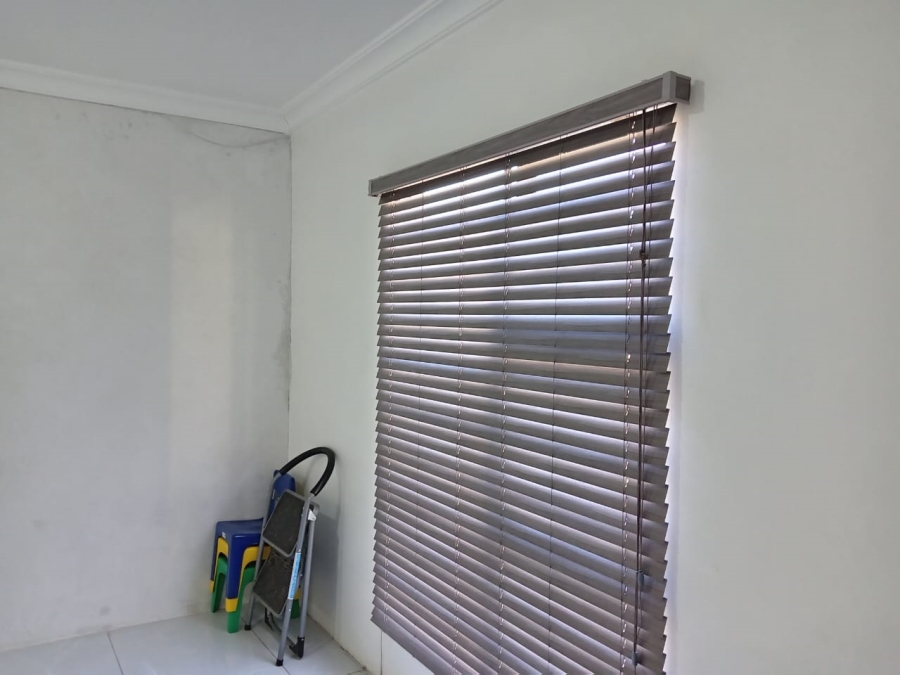 3 Bedroom Property for Sale in Witpoortjie Gauteng