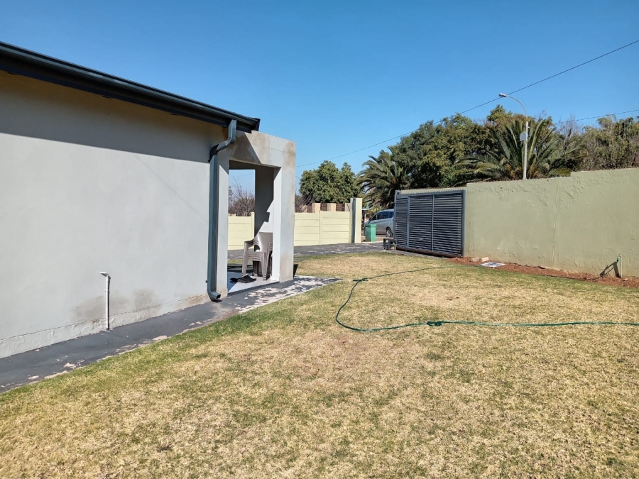 3 Bedroom Property for Sale in Witpoortjie Gauteng