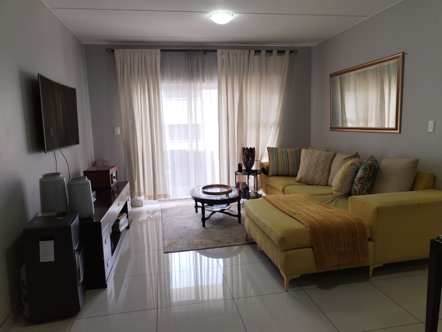 To Let 2 Bedroom Property for Rent in Blue Hills Gauteng