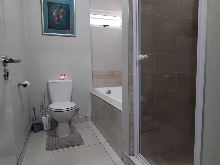 To Let 2 Bedroom Property for Rent in Blue Hills Gauteng