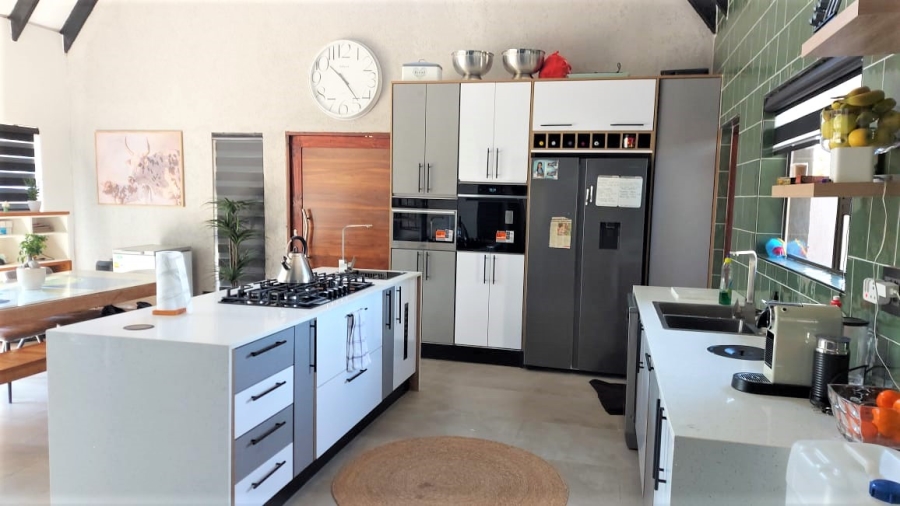 4 Bedroom Property for Sale in Rynfield Gauteng