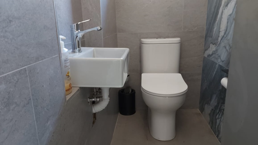4 Bedroom Property for Sale in Rynfield Gauteng