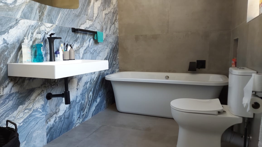 4 Bedroom Property for Sale in Rynfield Gauteng
