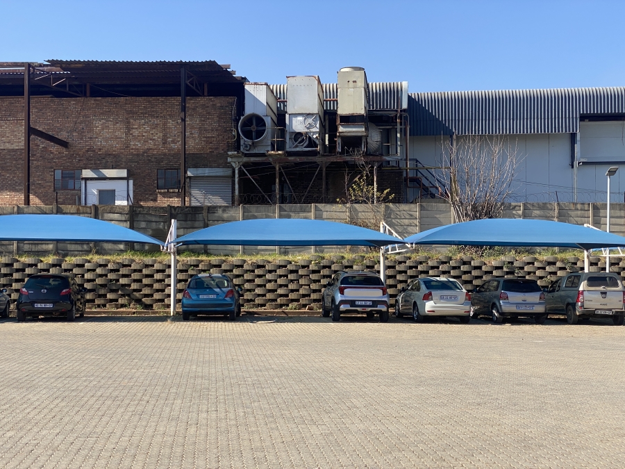 To Let commercial Property for Rent in Clayville East Gauteng