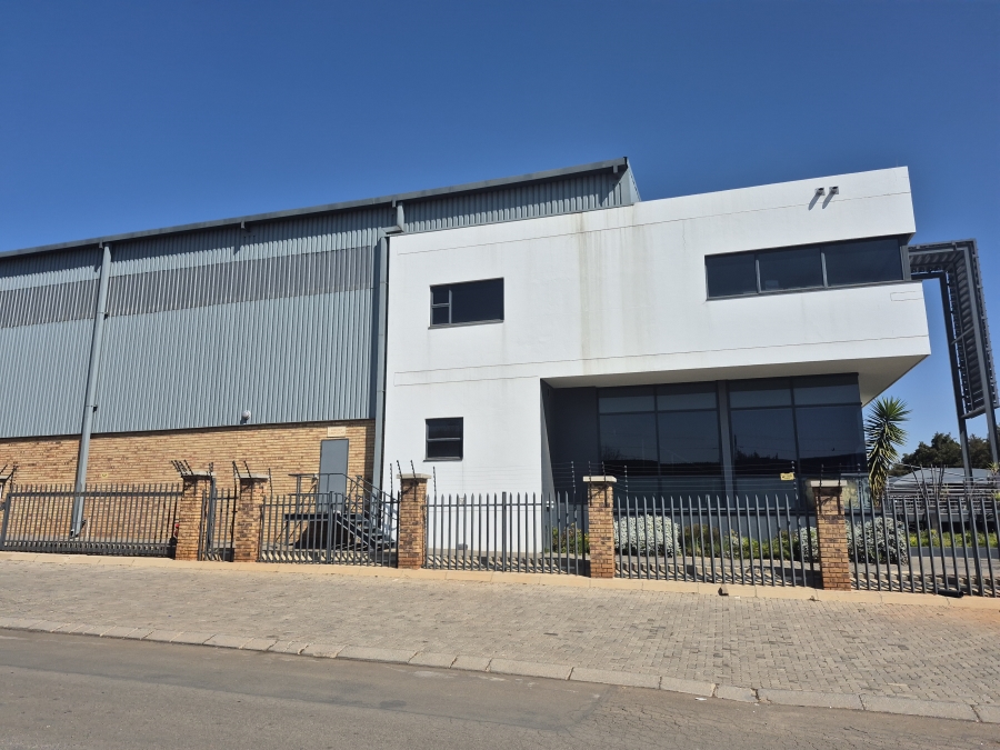 Commercial Property for Sale in Meadowdale Gauteng
