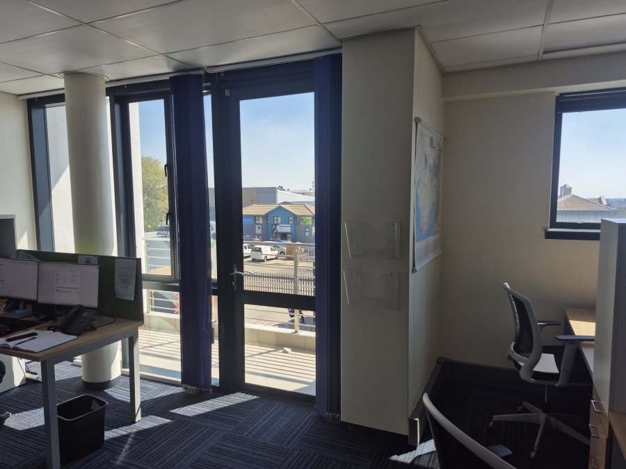 Commercial Property for Sale in Meadowdale Gauteng