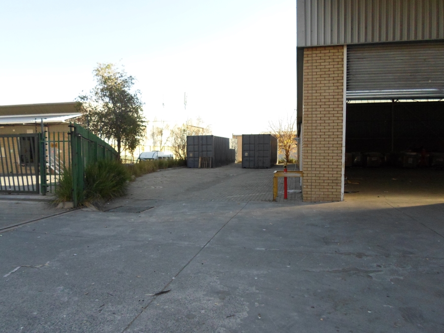 To Let commercial Property for Rent in Linbro Park Gauteng