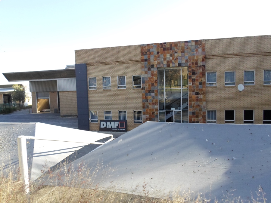 To Let commercial Property for Rent in Linbro Park Gauteng