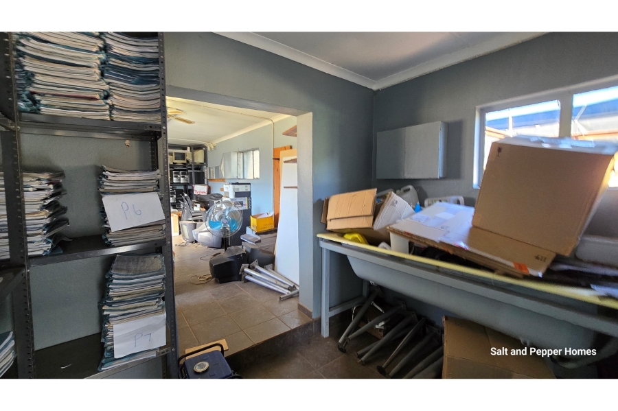 To Let commercial Property for Rent in Sinoville Gauteng