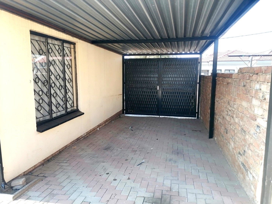 To Let 3 Bedroom Property for Rent in Mahube Valley Gauteng