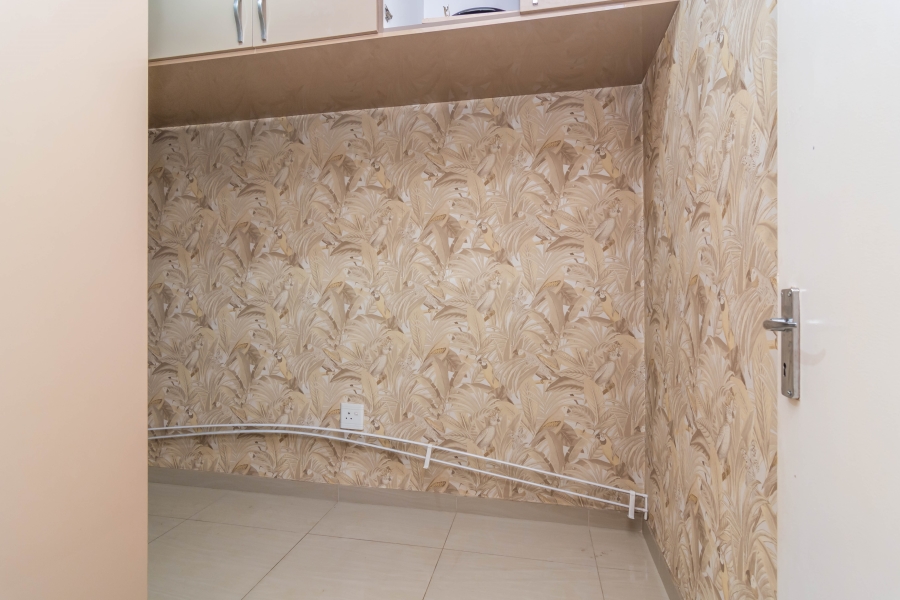 2 Bedroom Property for Sale in Fleurhof Gauteng