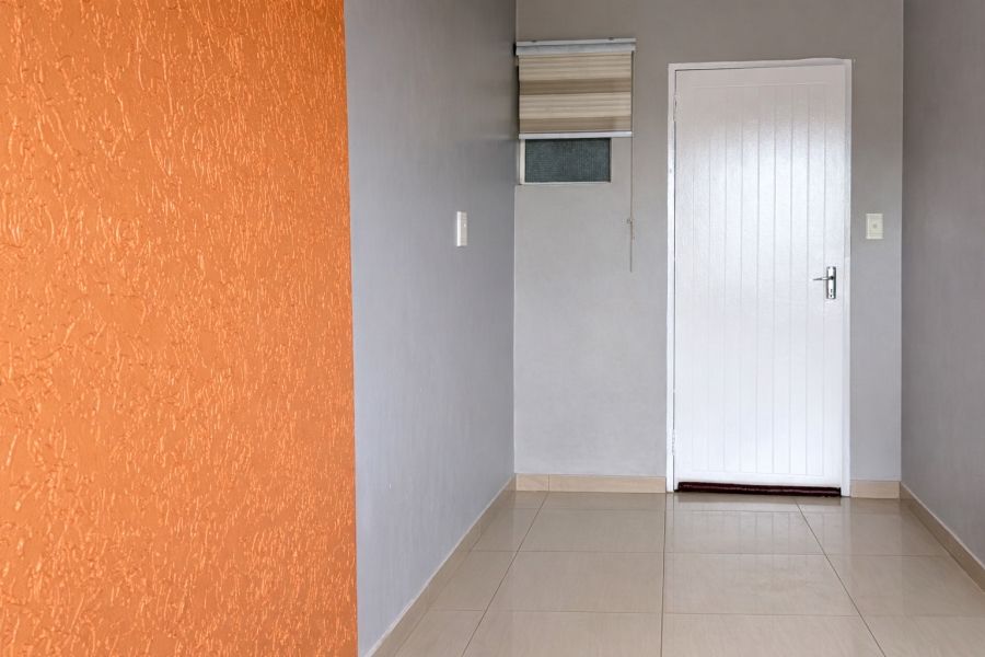 2 Bedroom Property for Sale in Fleurhof Gauteng