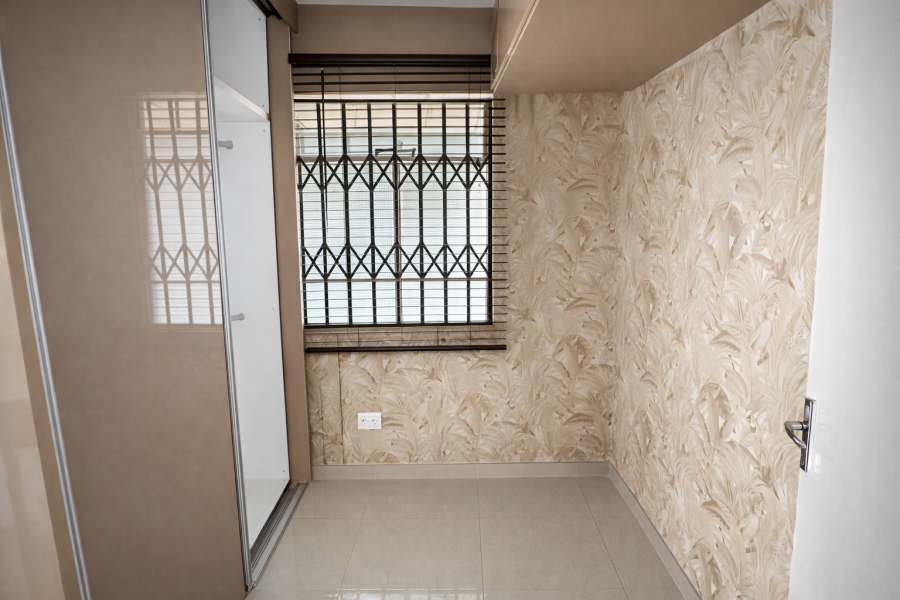 2 Bedroom Property for Sale in Fleurhof Gauteng