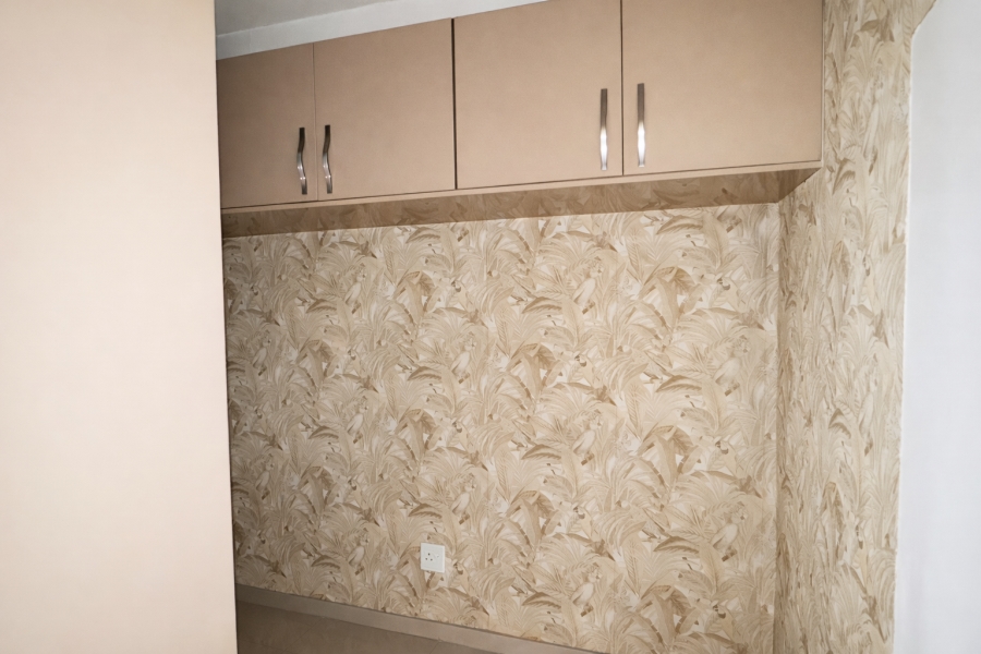 2 Bedroom Property for Sale in Fleurhof Gauteng