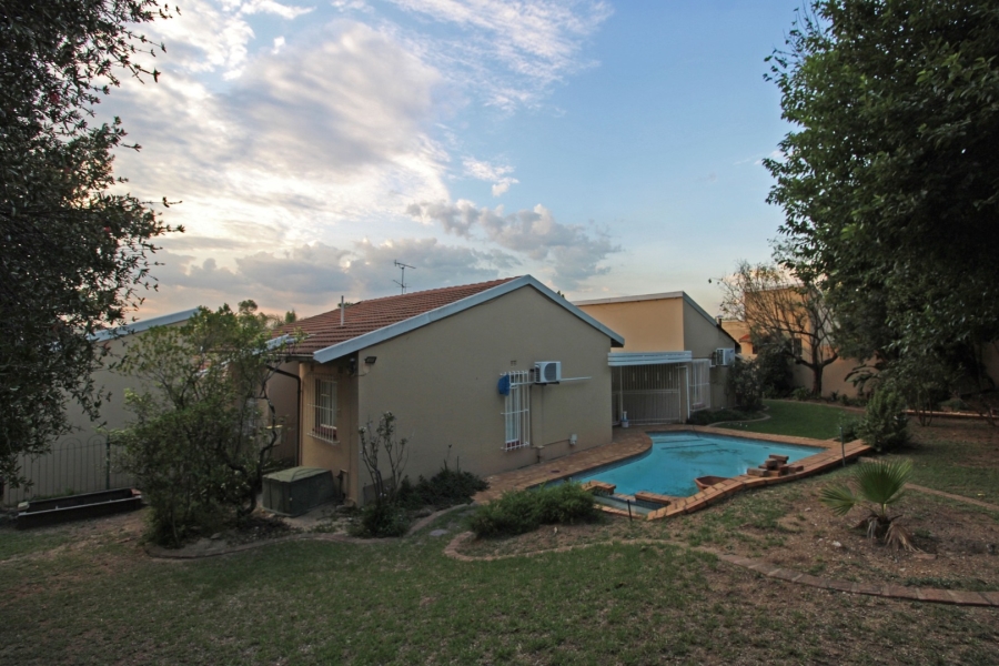 3 Bedroom Property for Sale in Bryanston Gauteng