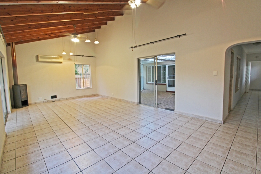 3 Bedroom Property for Sale in Bryanston Gauteng