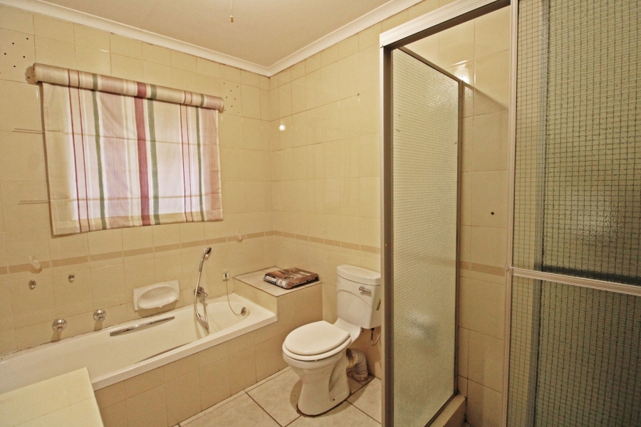 3 Bedroom Property for Sale in Bryanston Gauteng
