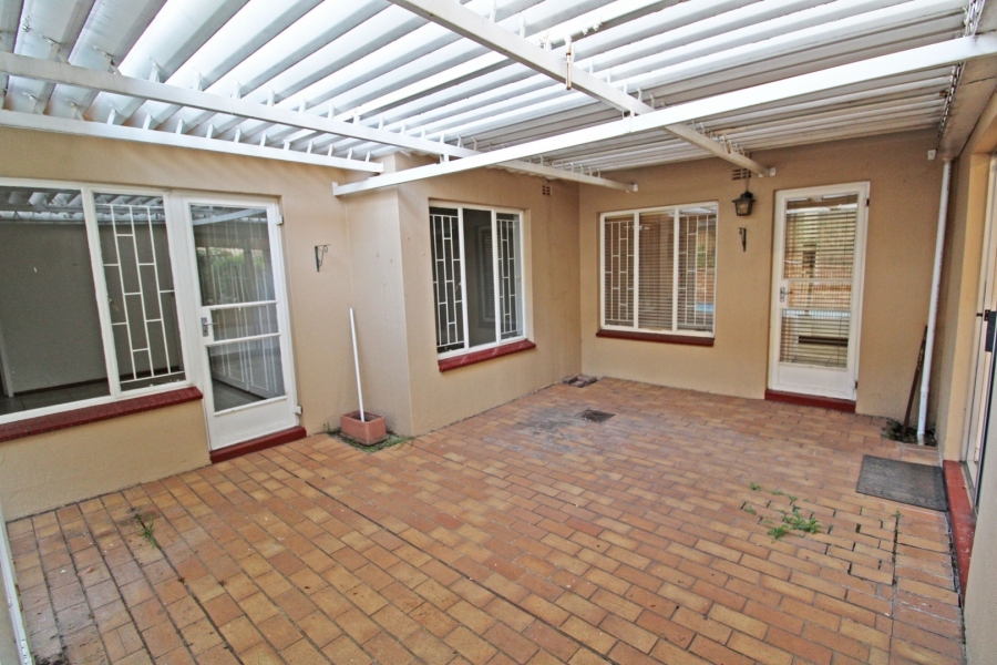 3 Bedroom Property for Sale in Bryanston Gauteng