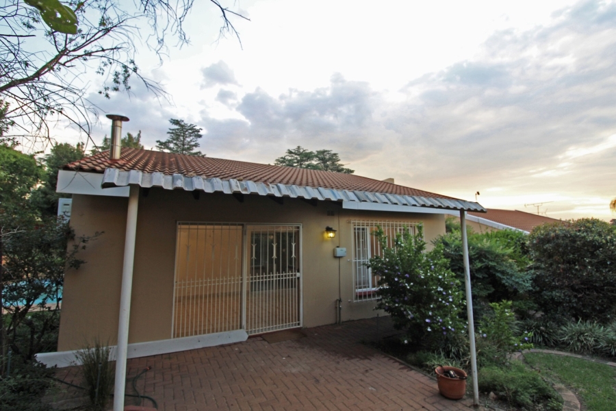3 Bedroom Property for Sale in Bryanston Gauteng