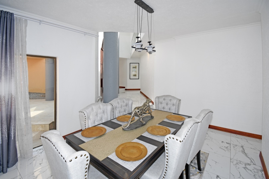 4 Bedroom Property for Sale in Northcliff Gauteng