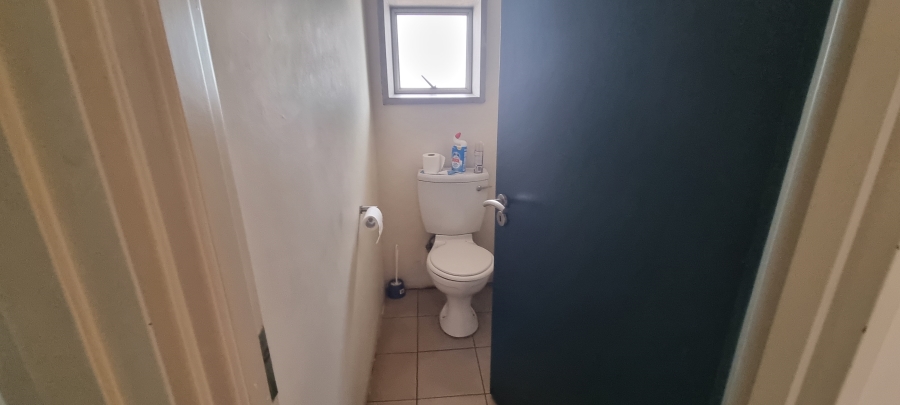 2 Bedroom Property for Sale in Hillcrest Gauteng