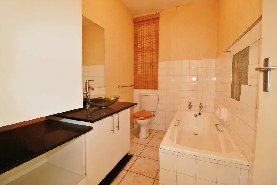 2 Bedroom Property for Sale in Primrose Hill Gauteng
